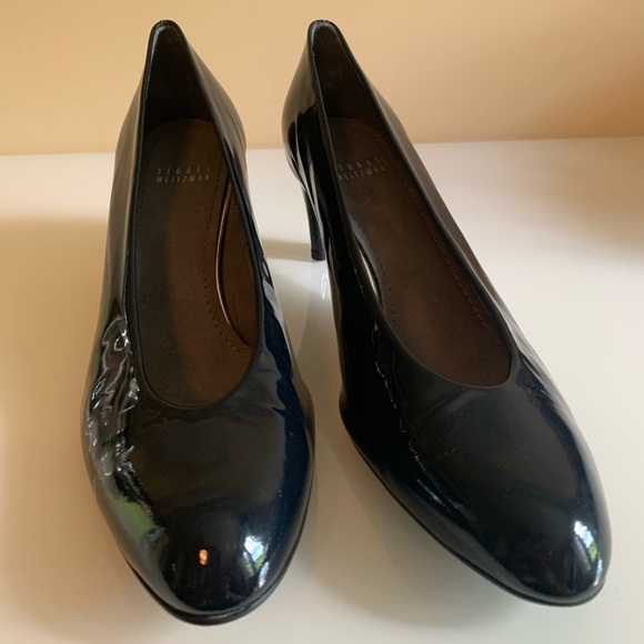 Stuart Weitzman Navy Patent Leather Heels - Picture 1 of 6
